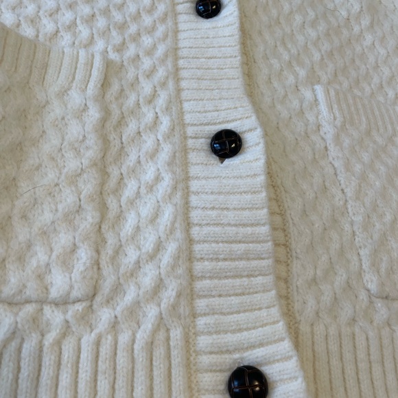 Passenger Cream Cardigan - Picture 4 of 5